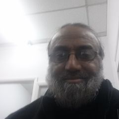 ali Farooqi Head shot